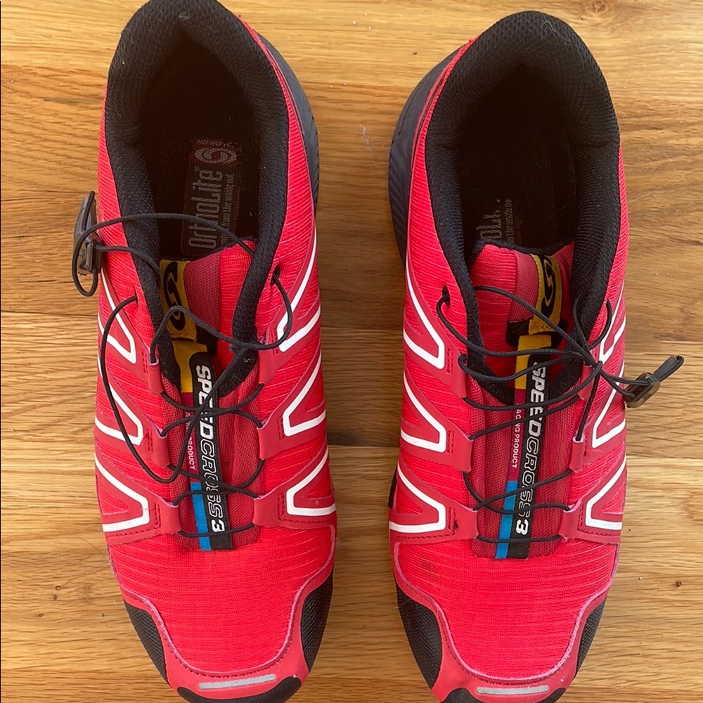 Salomon Men’s Speedcross 3 Red Ortholite Sneakers. Size 11.